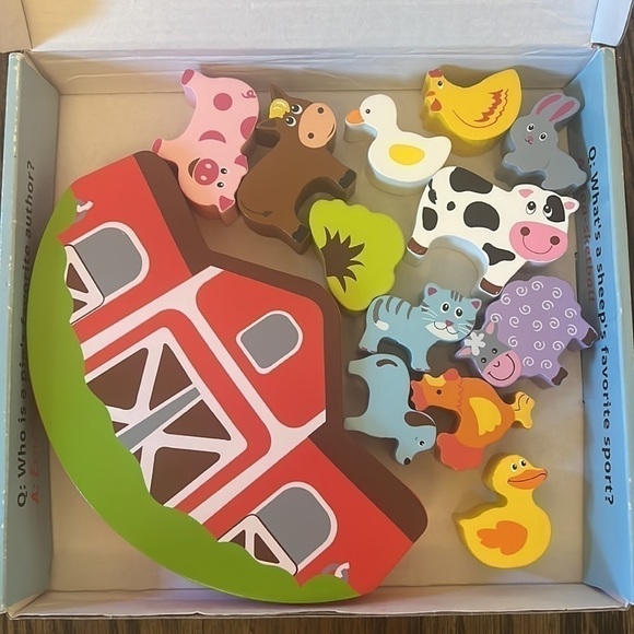 Balance Wooden Barnyard Playset Game - Picture 4 of 12